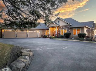 3311 E Chisholm Ln, Spokane, WA 99223