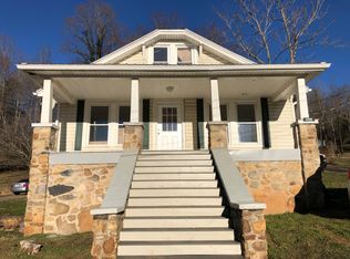 498 Garden Creek Rd, Marion, NC 28752