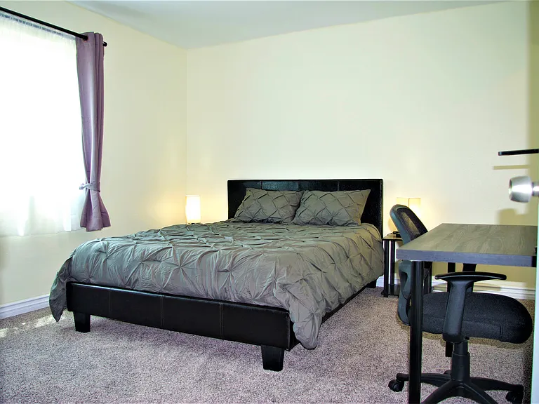 2633 Highland Ave #5 — Photo 12