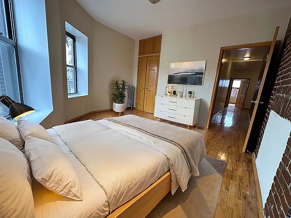 5th image of 500 W 143rd St #86