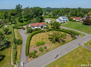 10 Rolf Drive, Danbury, CT 06810