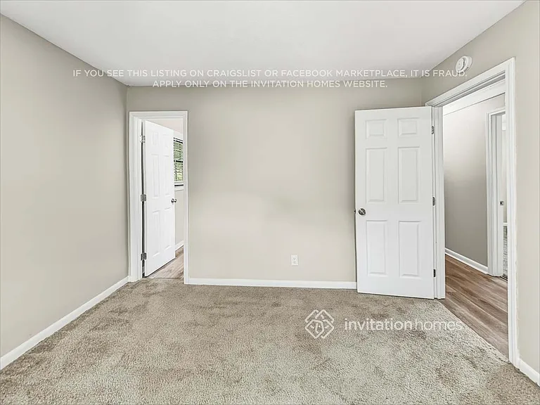 2652 Williamsburg Dr — Photo 14