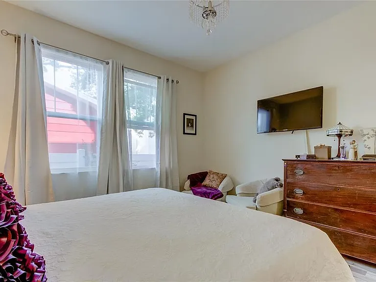 426 Birdsong Ln — Photo 15