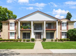 29257 Hayes Rd APT 7, Warren, MI 48088