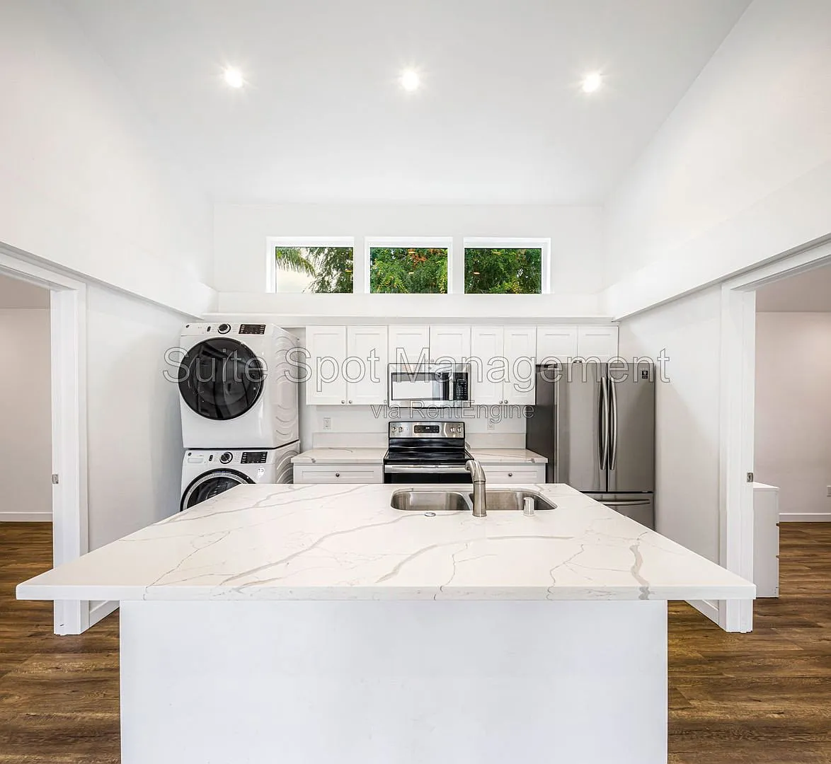 1 bed, 1.0 bath, $1,300 — Photo 3