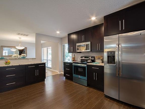 2nd image of 204 Stevenage Dr