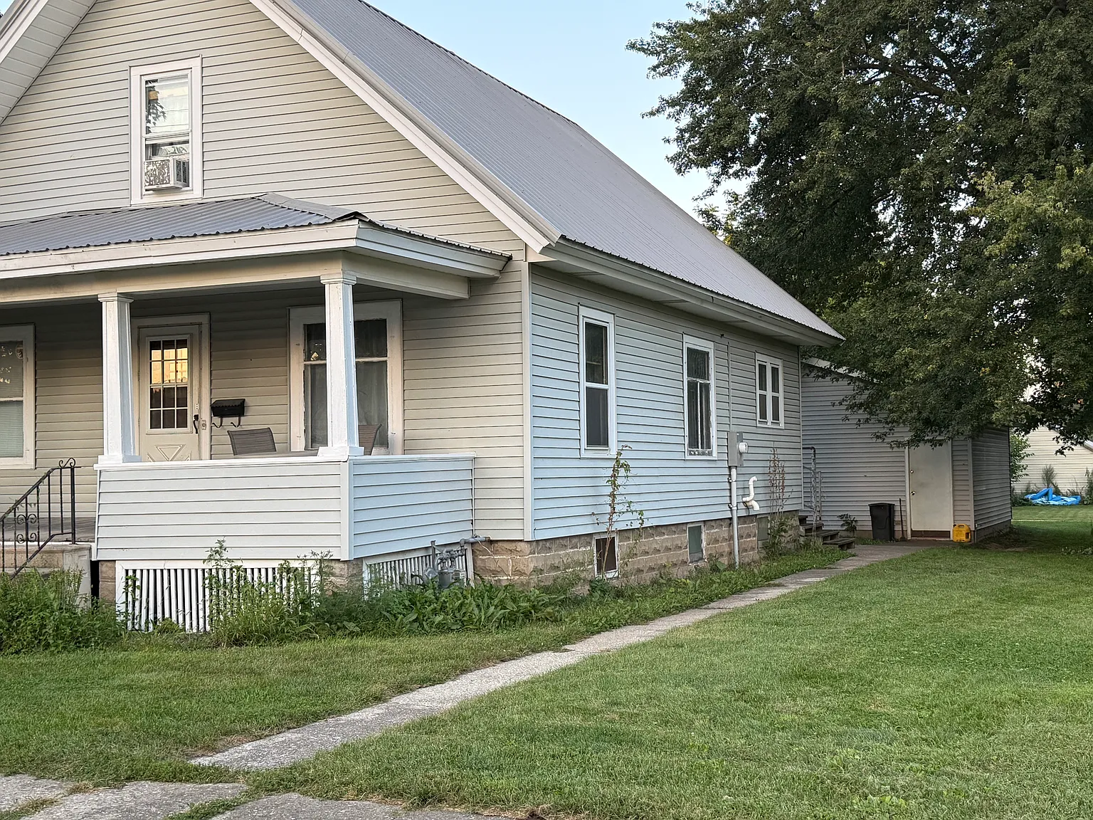 204 N Walnut St — Photo 2