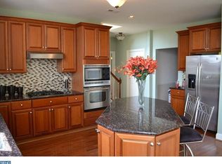 713 Norristown Rd, Horsham, PA 19044