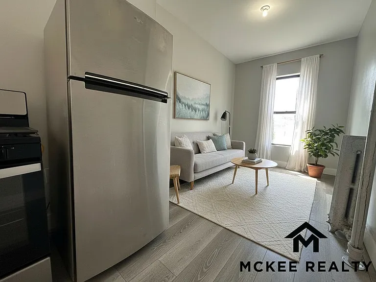 2312 Bedford Ave #2L — Photo 2