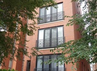 848 W Erie St #4, Chicago, IL 60642