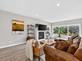 1441 W 23rd Ave SW #206, Calgary, AB T2T 0T6