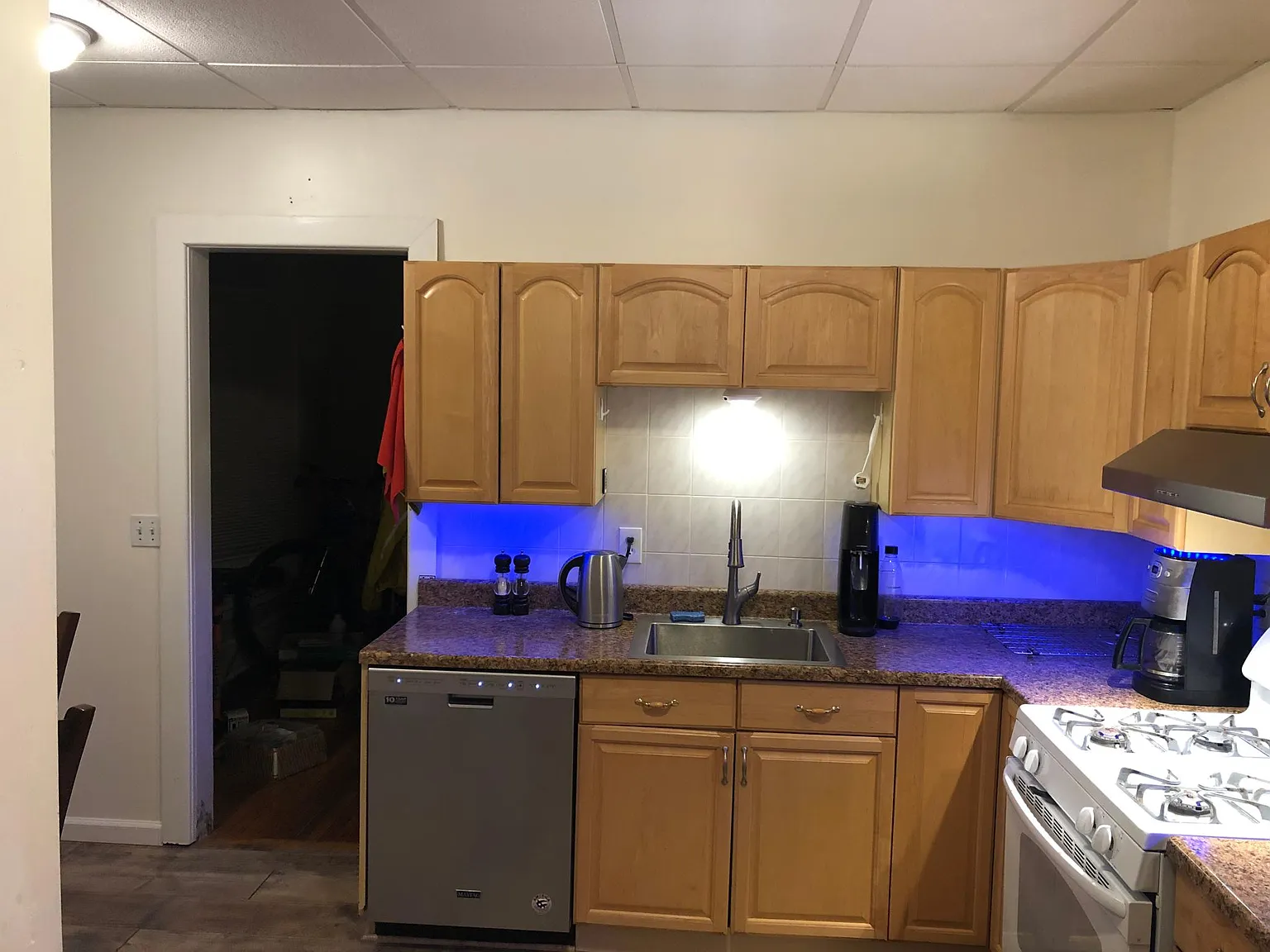 3 bed, 1541 sqft, $1,875 — Photo 2