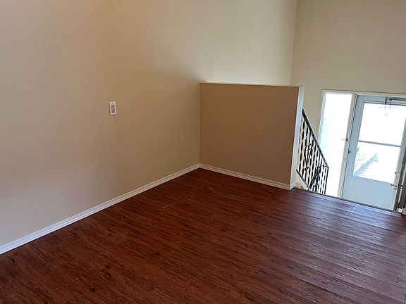 5th image of 6331N-10 49th Ave #7895