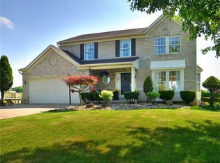 8880 Hilltop Rd, North Huntingdon, PA 15642