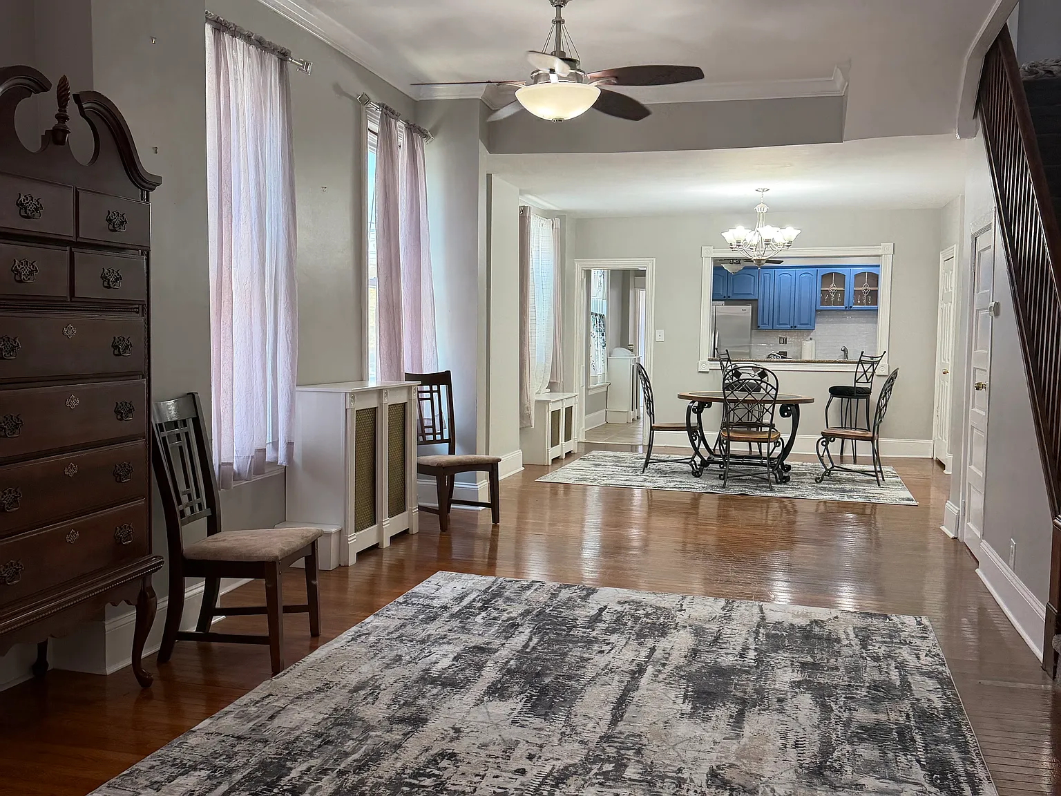 2 bed, $1,800 — Photo 3