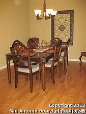 4th image of 1818 Wood Grv