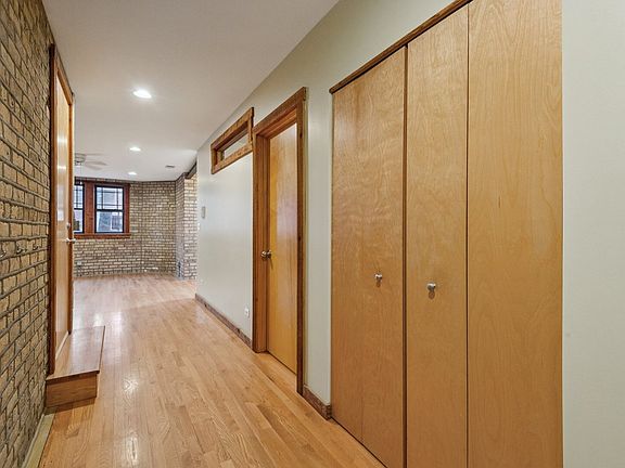 4th image of 7034 N Paulina St APT G