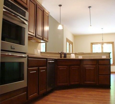 5th image of 12365 Mahican Way