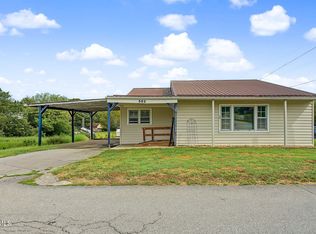 562 Garrison Hollow Rd, Elizabethton, TN 37643