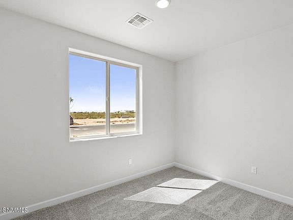 5th image of 3635 Sirocco Ave