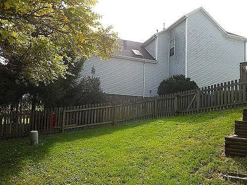 3rd image of 4200 Heathmoor Ct