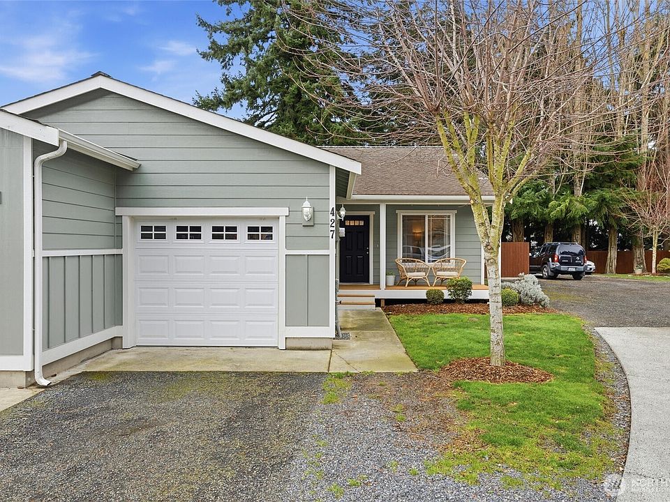 1st image of 427 Oak Hill Lane