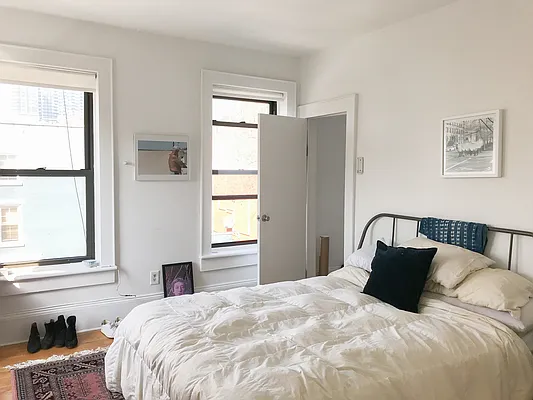 Rented by Corcoran | media 19