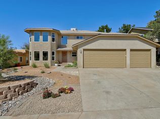 5823 Lost Dutchman Ave NE, Albuquerque, NM 87111