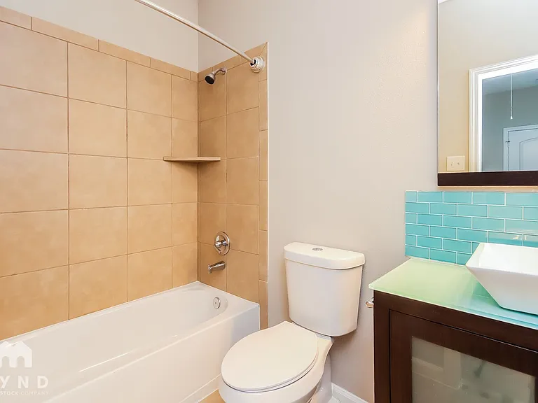 6510 Pine Tree Spg — Photo 14