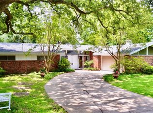 307 Allison Ln, Sulphur, LA 70663