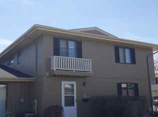 1404 Tonset Ln #13, Schaumburg, IL 60193