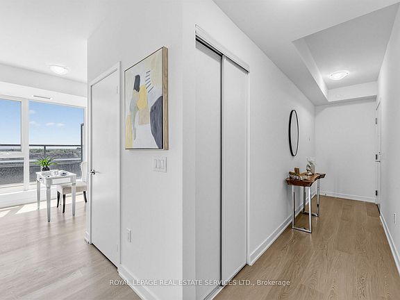 3rd image of 859 The Queensway #502