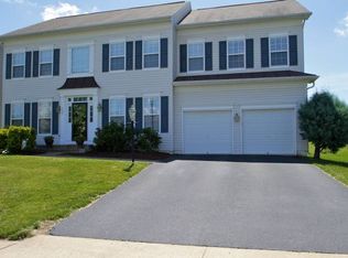 9987 Broadsword Dr, Bristow, VA 20136
