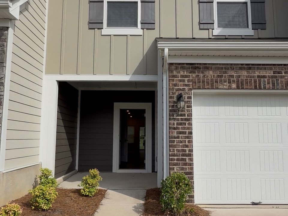 1st image of 206 Harpers Run Ln
