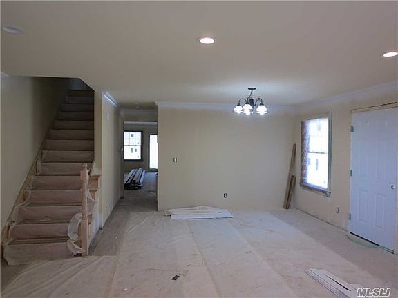 5th image of 19 Caruso Way