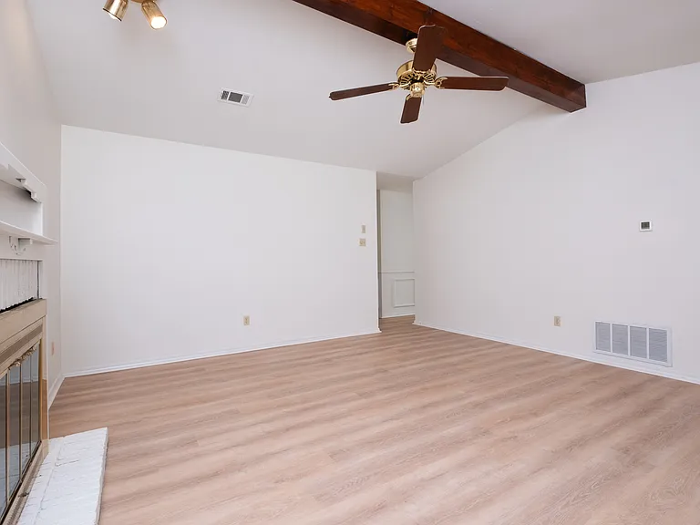55 Oak Forest Loop — Photo 8