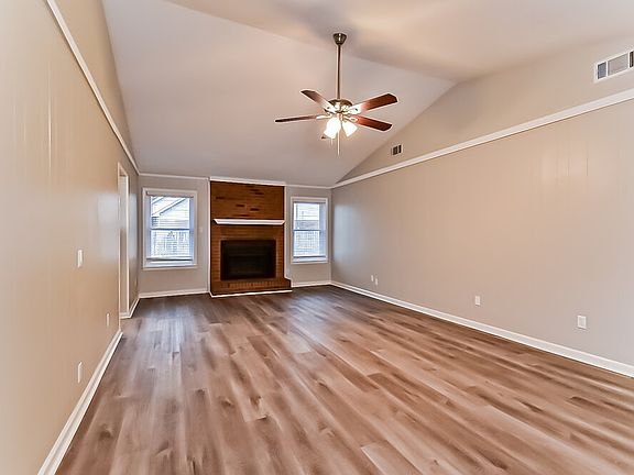 5th image of 4041 Keynon Dr