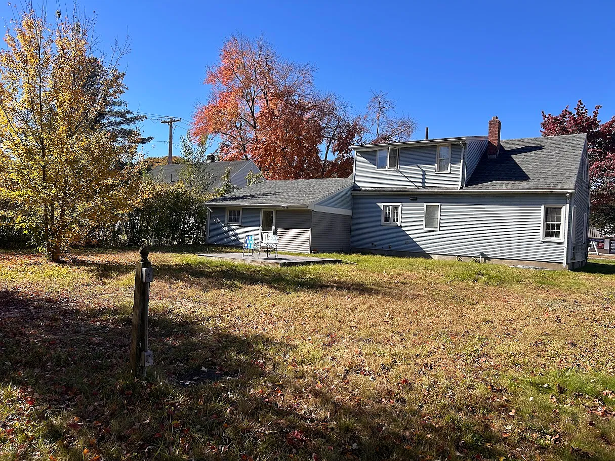 4 bed, 1398 sqft, $2,900 — Photo 1