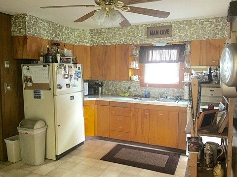 5th image of 12 Plum St