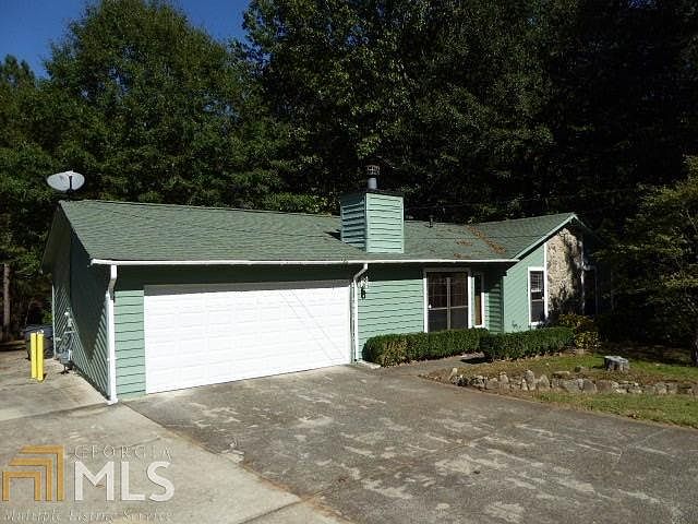 1st image of 2415 Silver Moss Way
