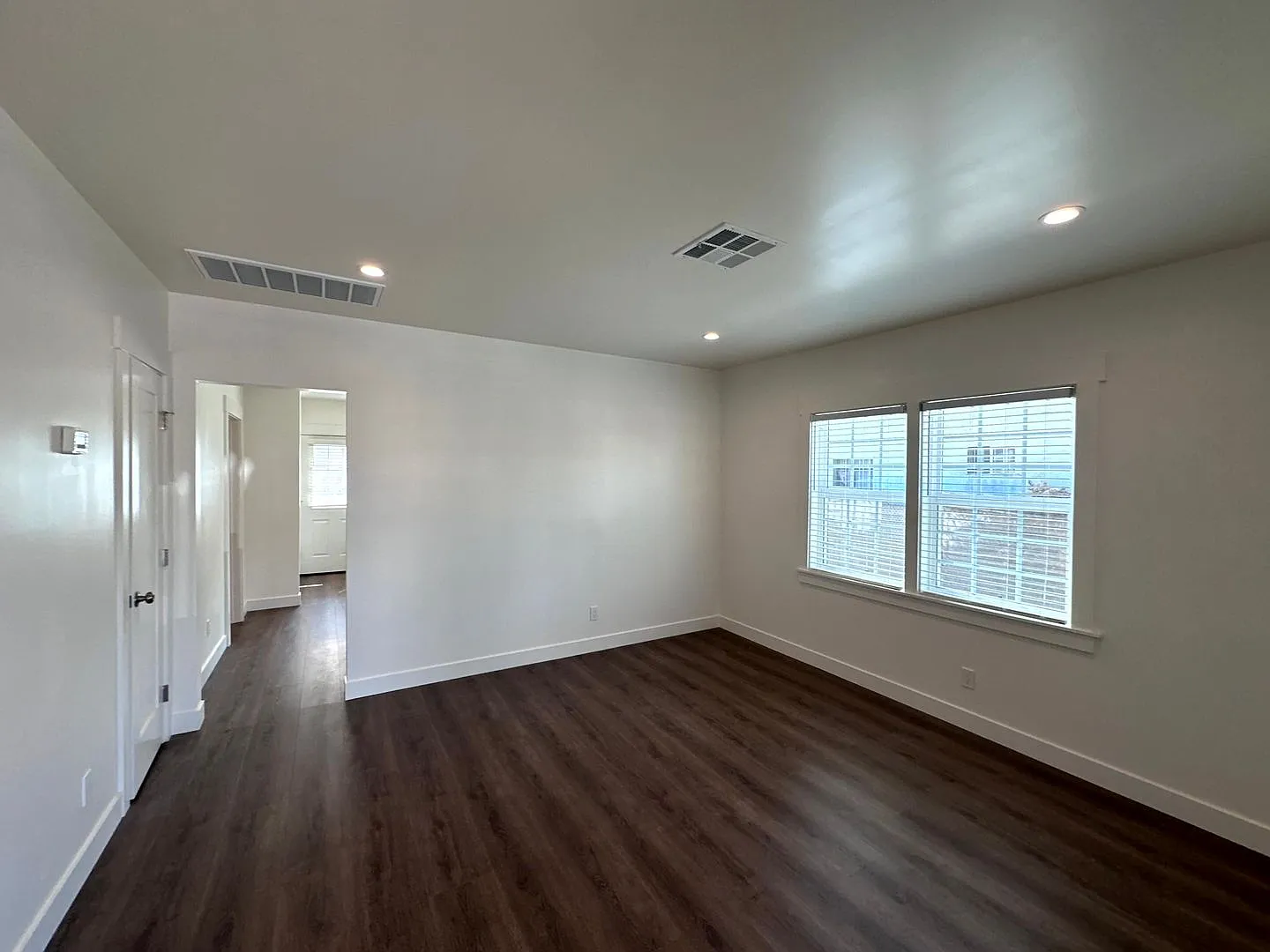 1456-1460 N. Ricardo St. — Photo 2