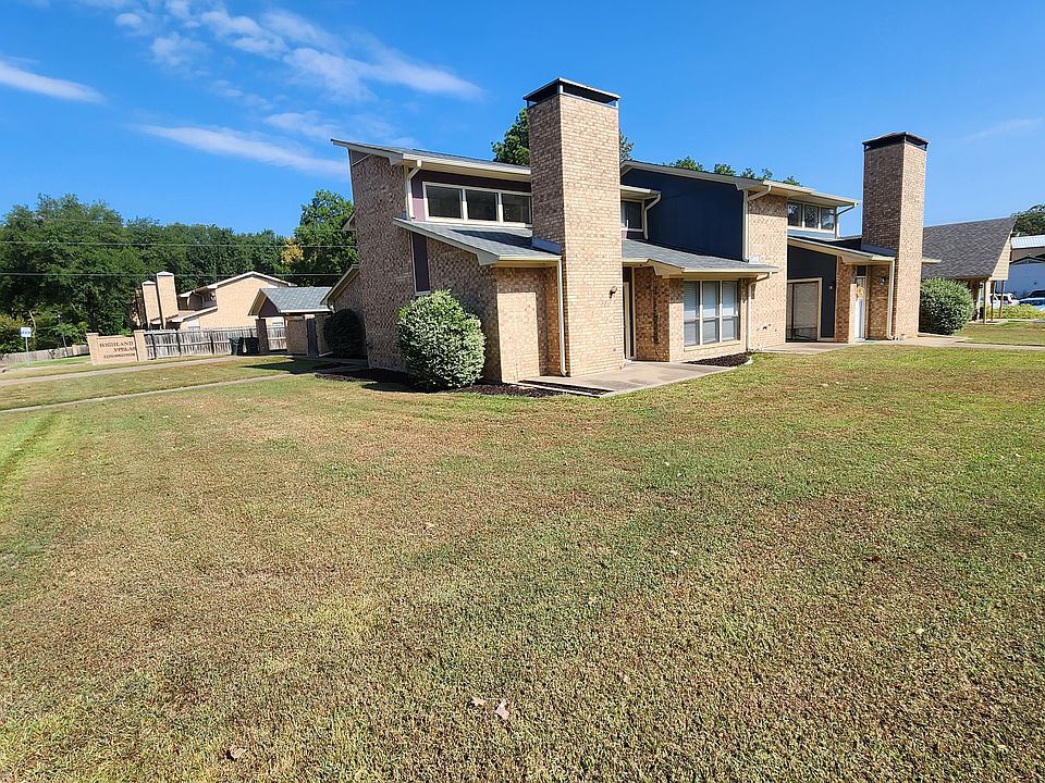 1st image of 2320 Aberdeen Dr