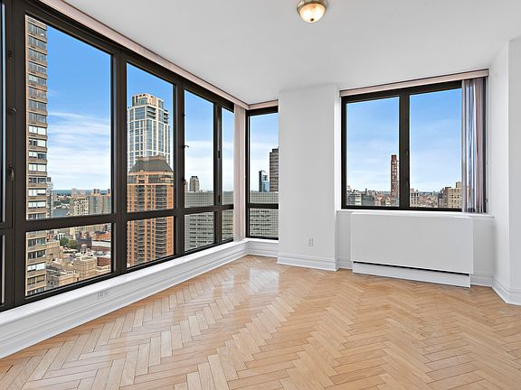 3rd image of 2 Columbus Ave APT 33A