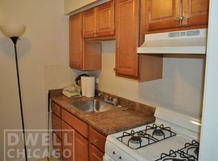 2114 Dewey Ave APT G, Evanston, IL 60201