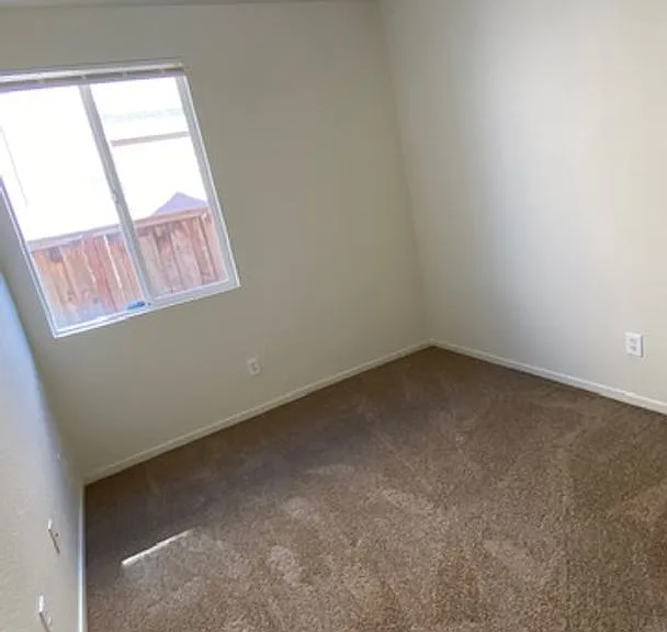 566 Stewart Way — Photo 21