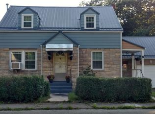 320 Pierce Ave, Pulaski, VA 24301