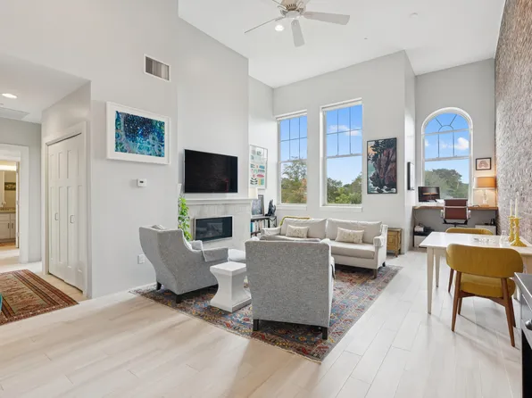 341 Pine Street #301, South Portland, ME 04106