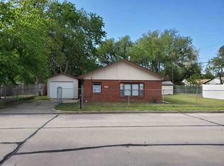4441 W Saint Louis Ave, Wichita, KS 67212