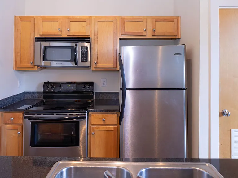 Cornish Brewery Apartment Homes — Photo 90