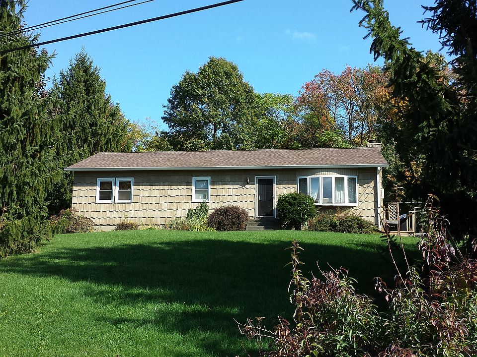 1st image of 14 Robyn Dr